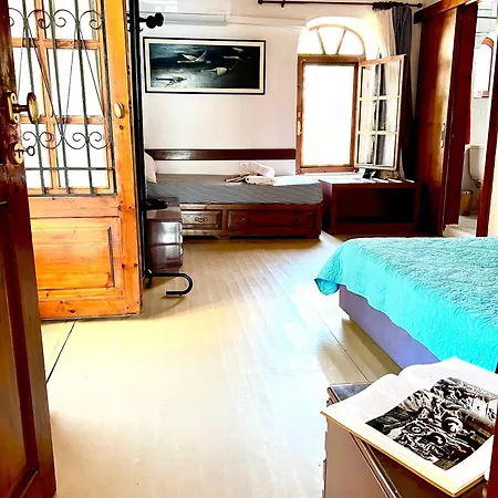 The House By The Sea Apartment