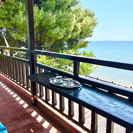 The House By The Sea * Metamorfosi (Sithonia)