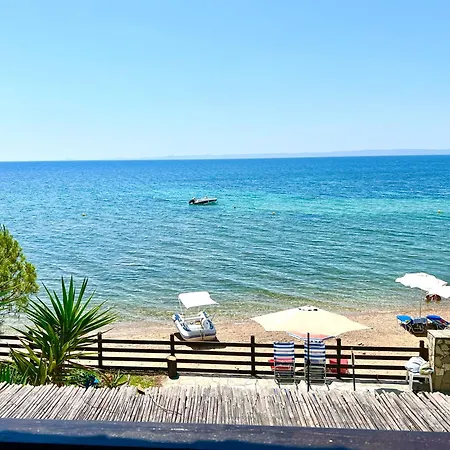 The House By The Sea *