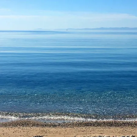 The House By The Sea 公寓
